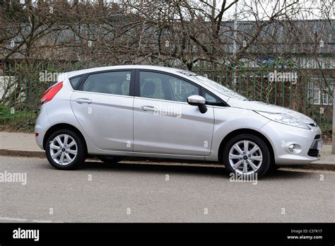 ford fiesta silver